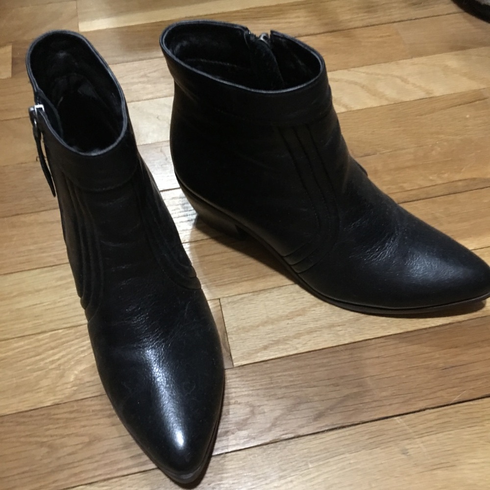 Genuine leather booties